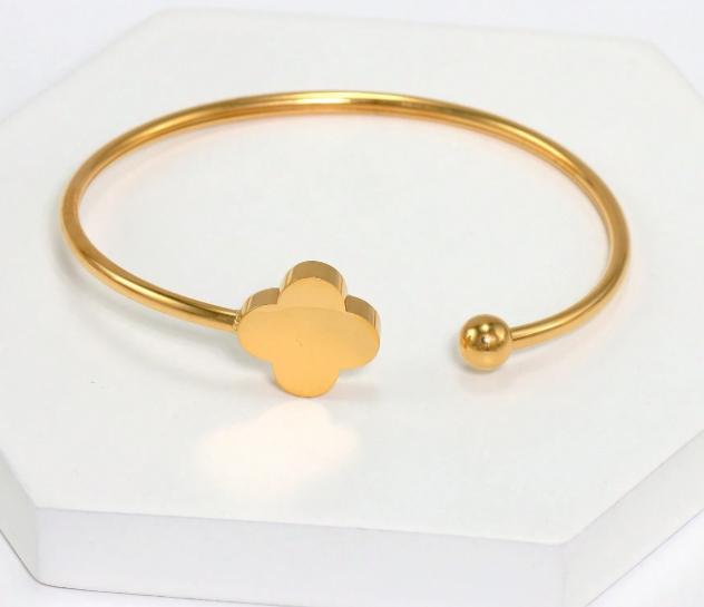 Flower Sphere Open Cuff 21K Gold Bangle