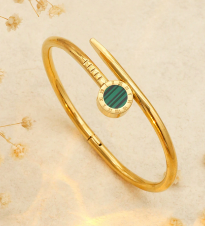 Roman Numerals 21K Gold Bracelet