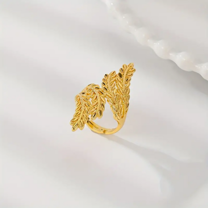 Radiant Leaf Motif 21K Gold Ring