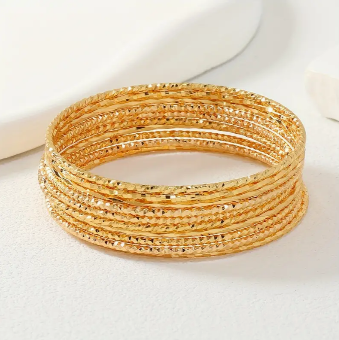 Golden Cascade 21K Gold Bangle