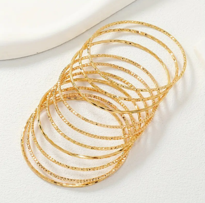 Golden Cascade 21K Gold Bangle